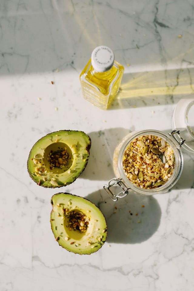 Healthy fats for a low carb diet plan